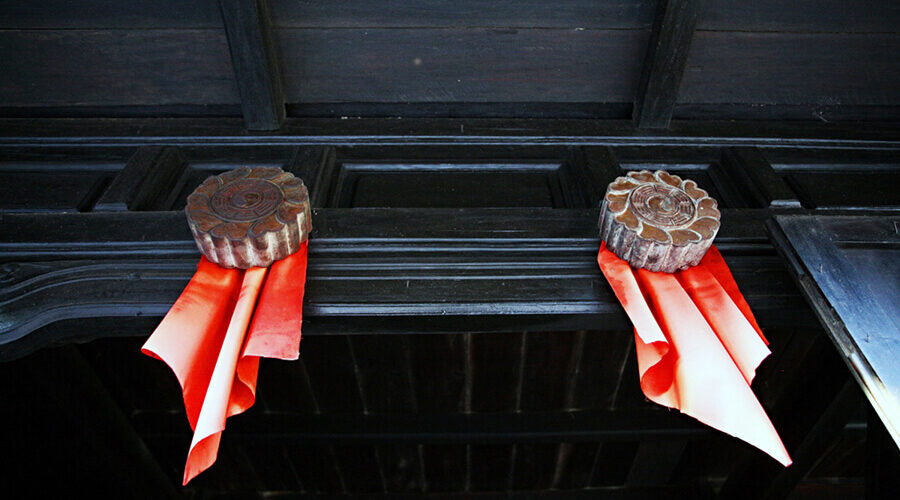 Phung Hung ancient house