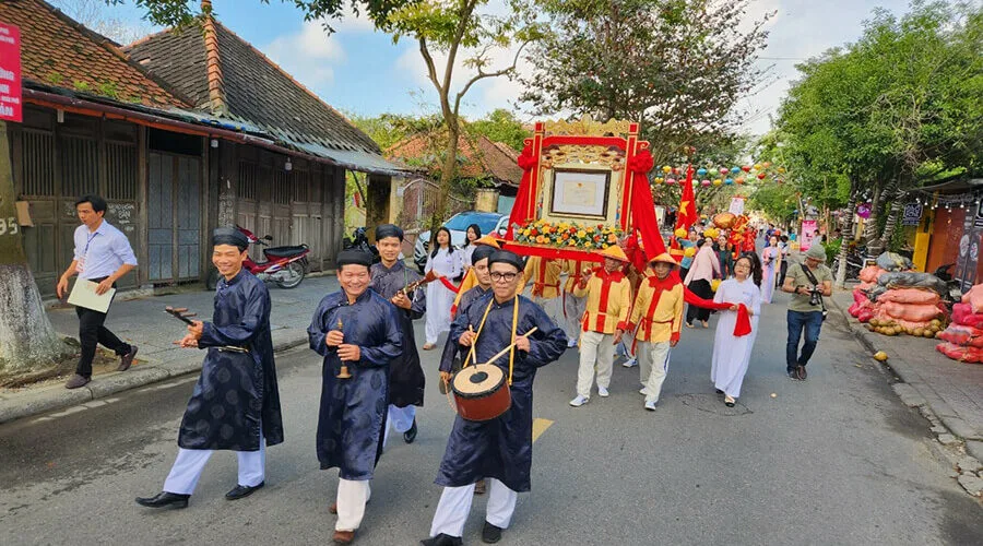 Quan Cong Temple