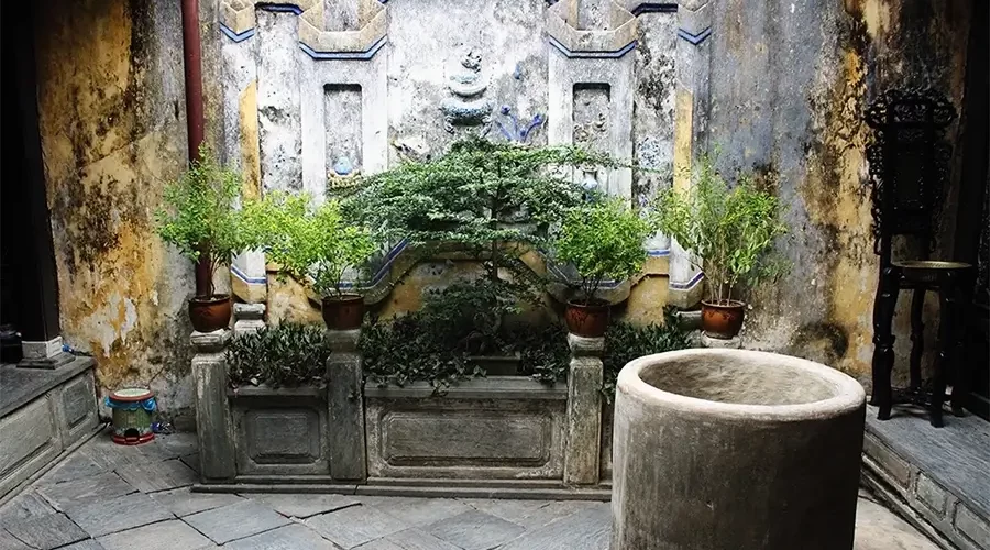 sky well in Tan Ky Ancient house