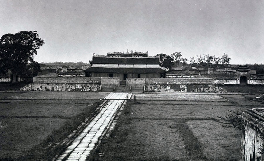 Main Gate (Doan Ngo)