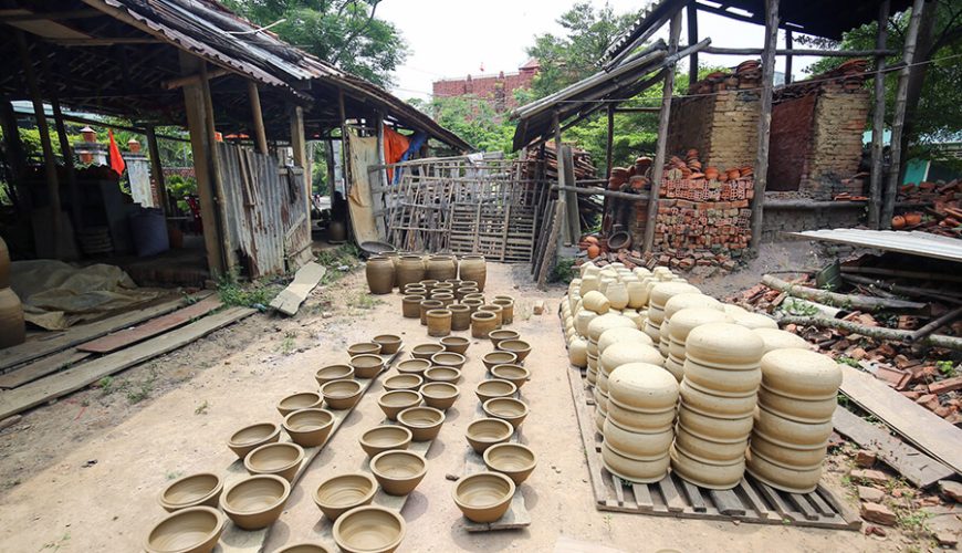 Thanh Ha Pottery Village