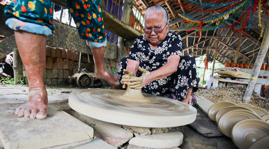 Thanh Ha Pottery Village