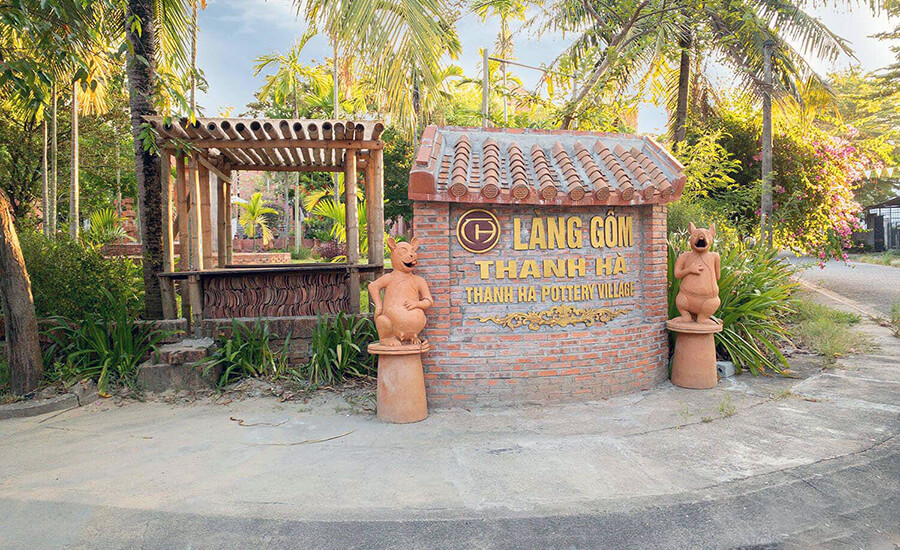 Thanh Ha Pottery Village