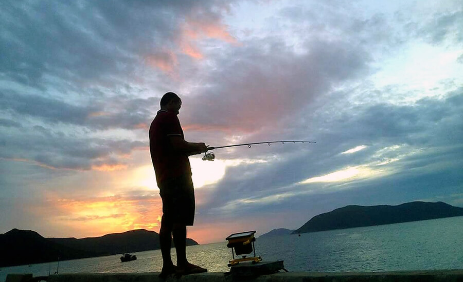 fishing in Cham islet