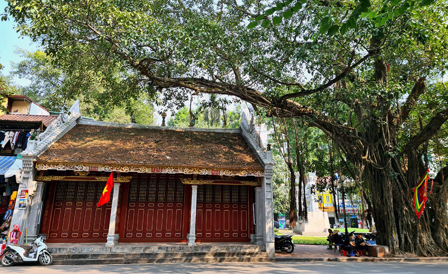 Ba Kieu Temple