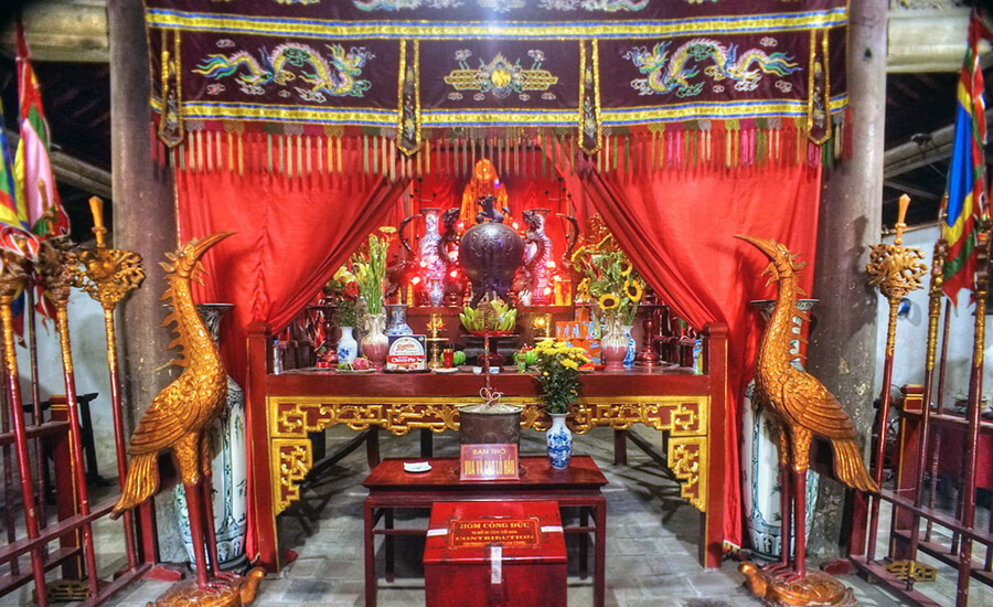 Co Loa temple