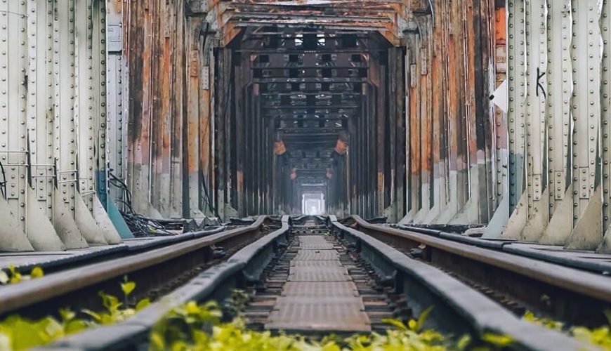 Long Bien Bridge