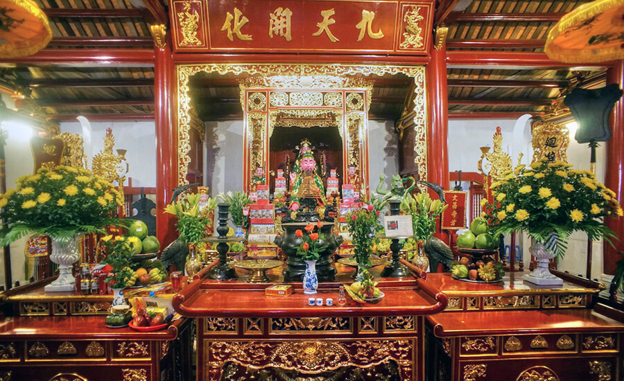 Ngoc Son Temple
