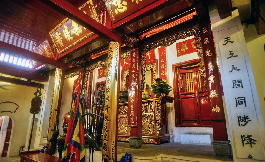 Ngoc Son Temple