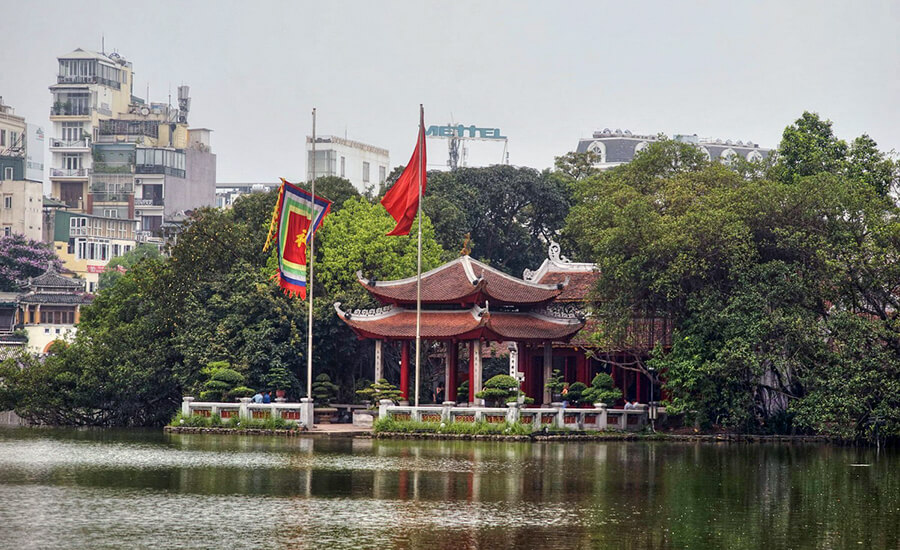 Ngoc Son Temple