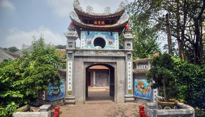 Ngoc Son Temple