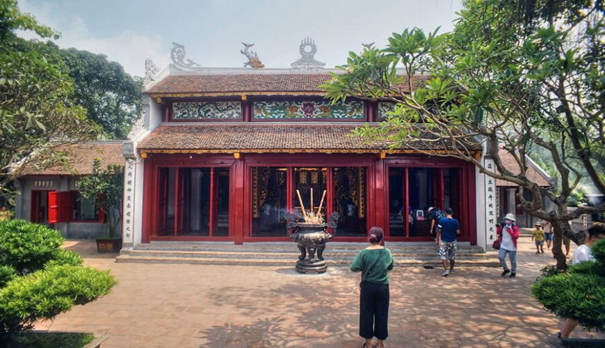 Ngoc Son Temple
