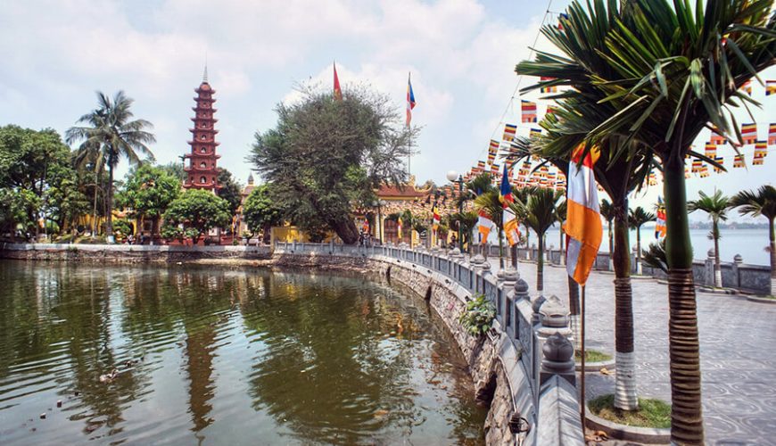 Tran Quoc Pagoda in Hanoi