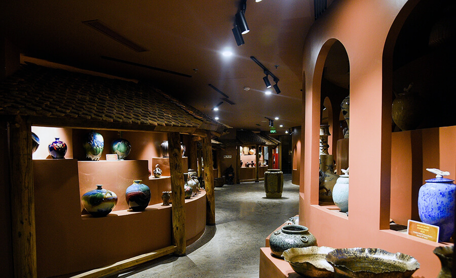 Bat Trang Ceramic Museum