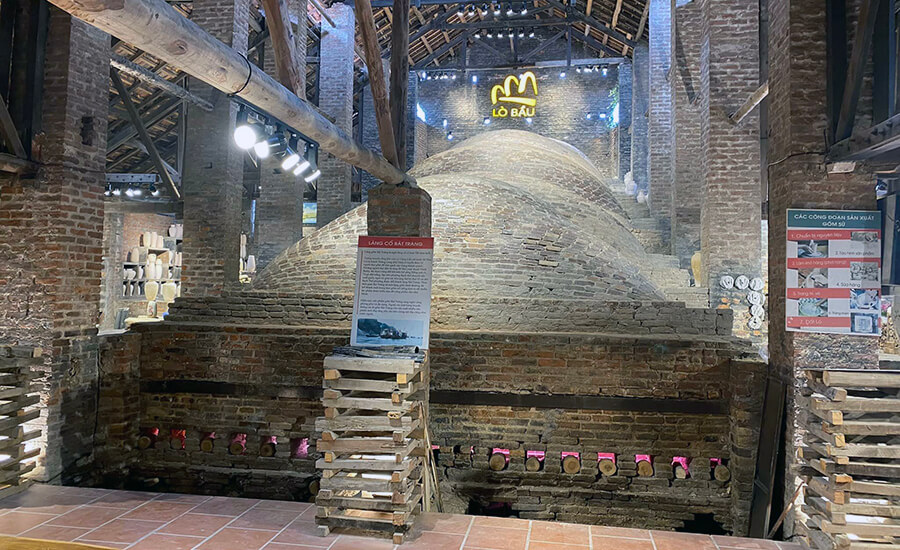 ancient kiln in Bat Trang