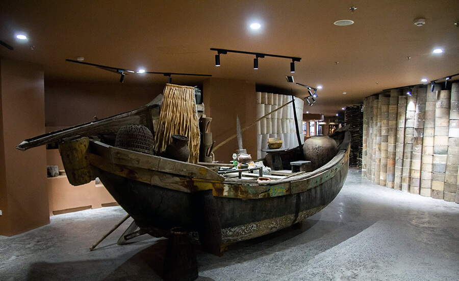 Bat Trang Ceramic Museum