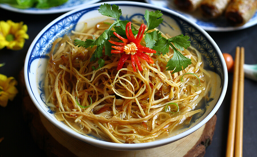 speciality of Bat Trang