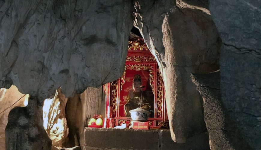 Thuong shrine