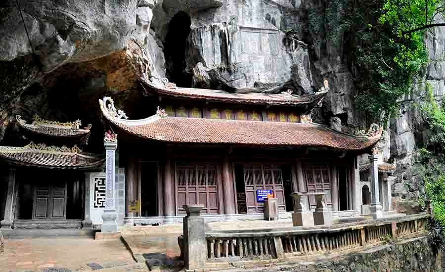 Bich Dong Pagoda