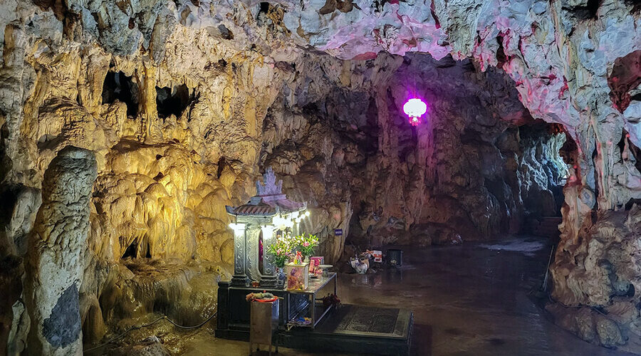 Dich Long Cave