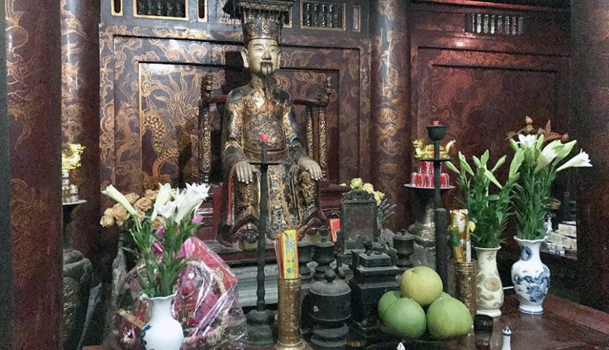 Dinh Tien Hoang temple