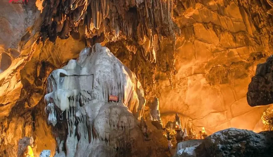 Huong Tich Cave