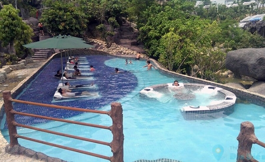 Kenh Ga Hot Water Stream