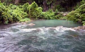 Kenh Ga Hot Water Stream