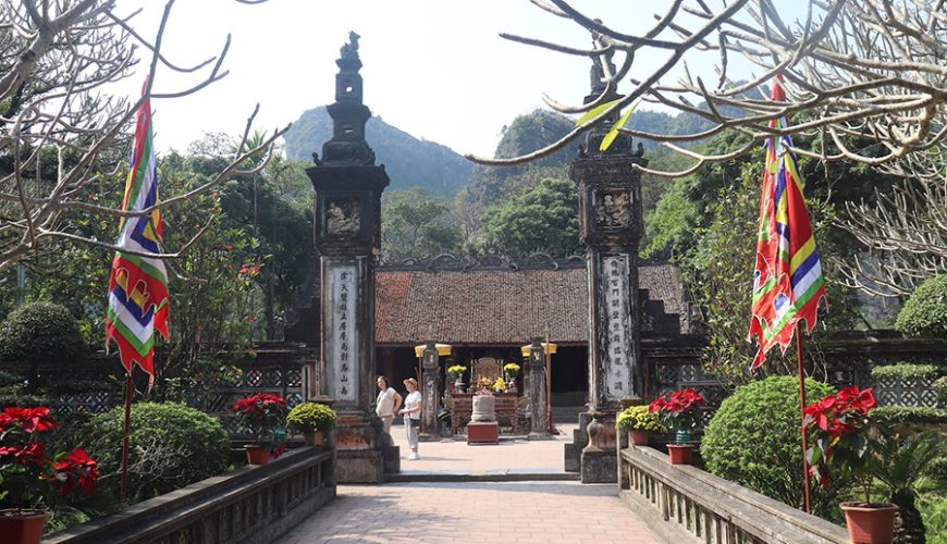 Dinh Tien Hoang Temple