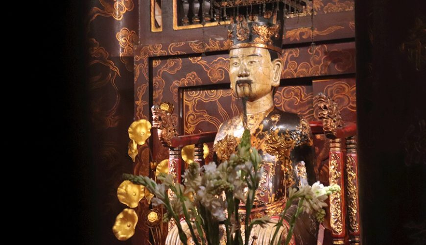 King Dinh Tien Hoang Temple