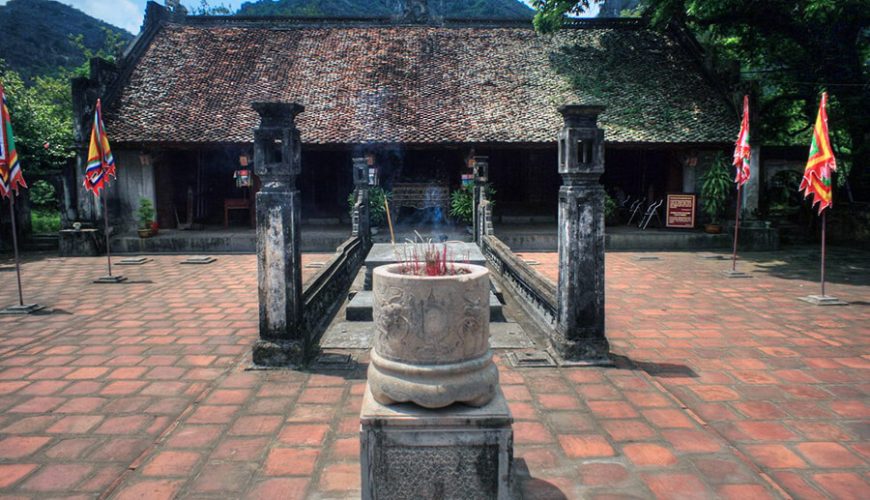 King Le Dai Hanh temple