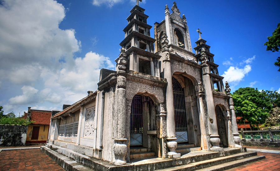 Phat Diem Cathedral