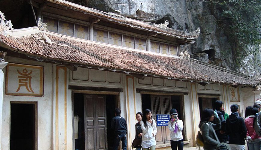 Trung shrine