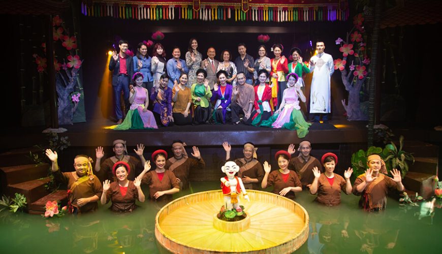 water puppetry show in Hanoi