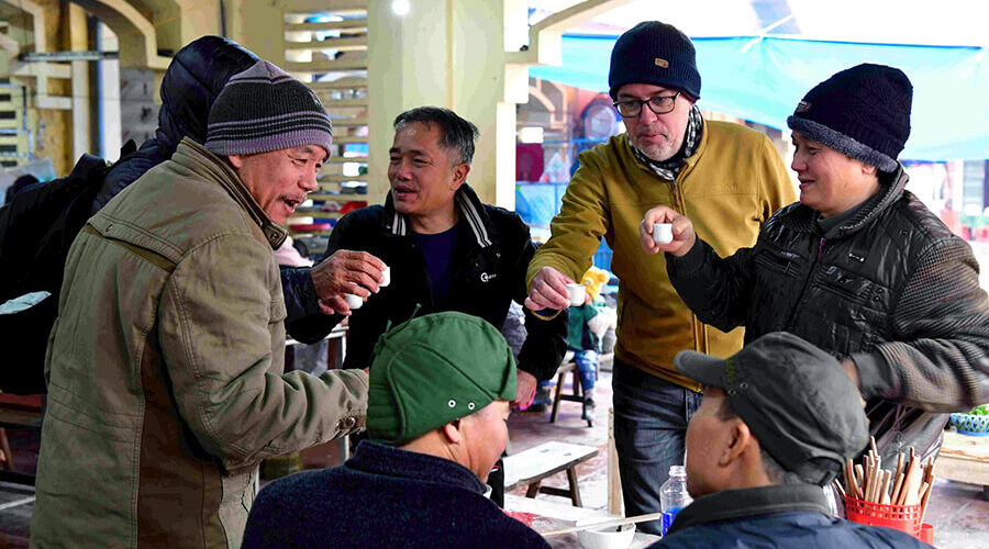 drink in Bac Ha Market