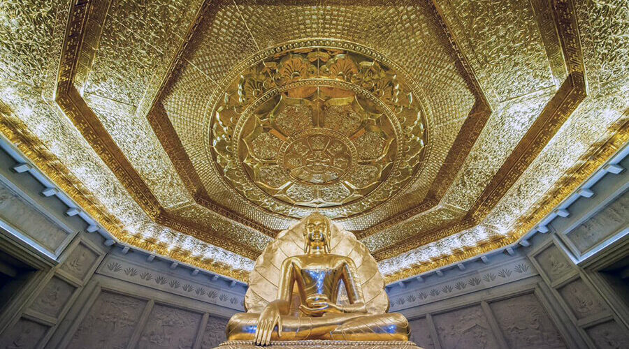 Buddha statue in Bai Dinh pagoda