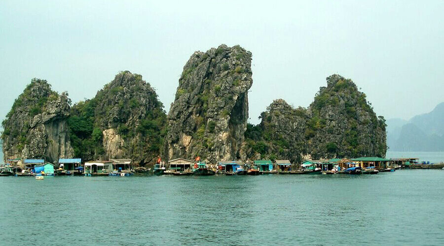 Cua Van fishing village