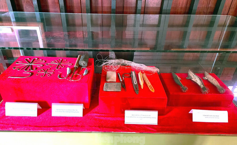 Cua Van fishing village