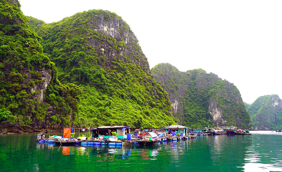 Cua Van fishing village