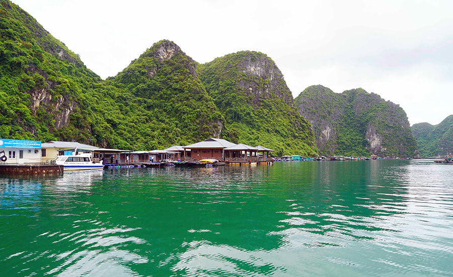 Cua Van fishing village