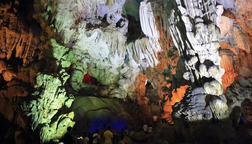 Dau Go Grotto