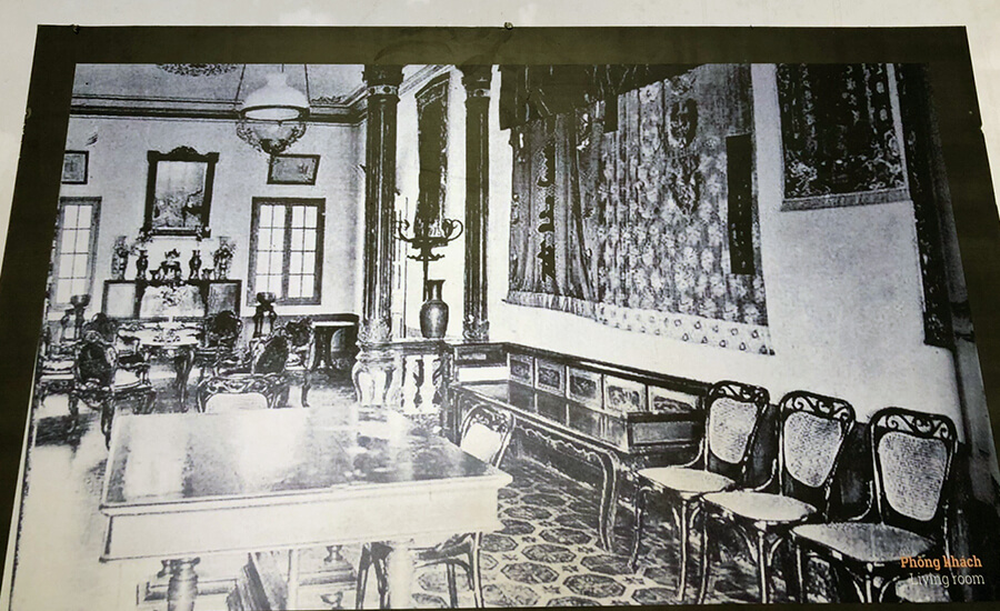 Hoang Yen Tchao Castle