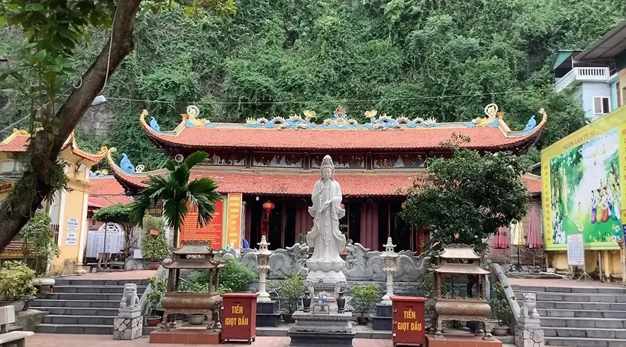 Long Tien pagoda