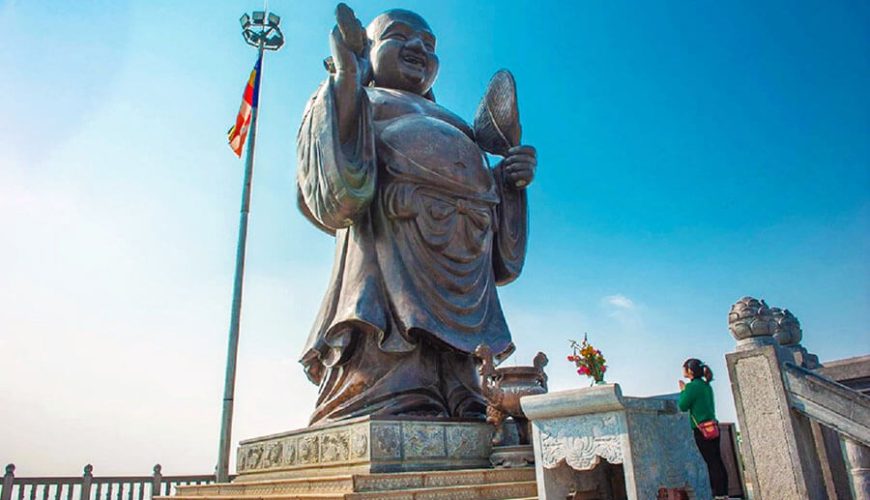 Maitreya buddha statue in Bai Dinh