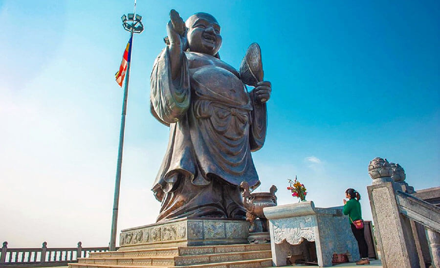 Maitreya buddha statue in Bai Dinh