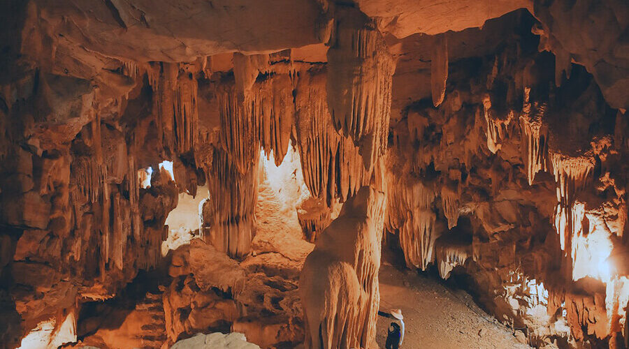 Vai Gioi cave