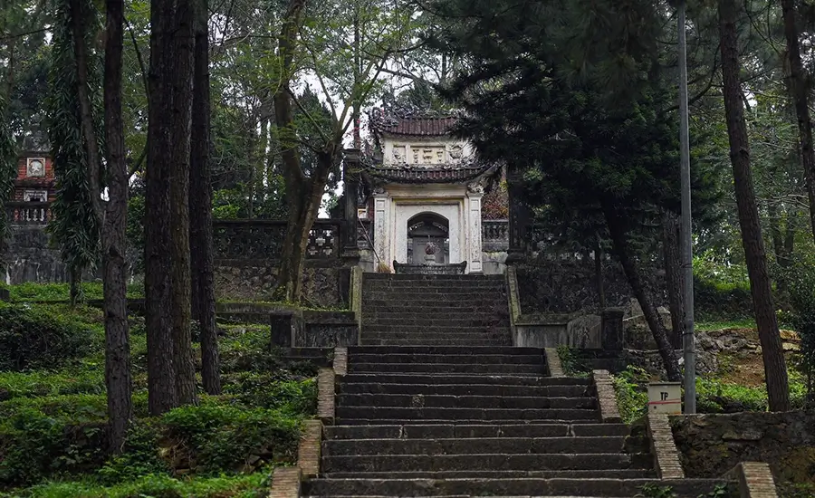Tram Gian Pagoda