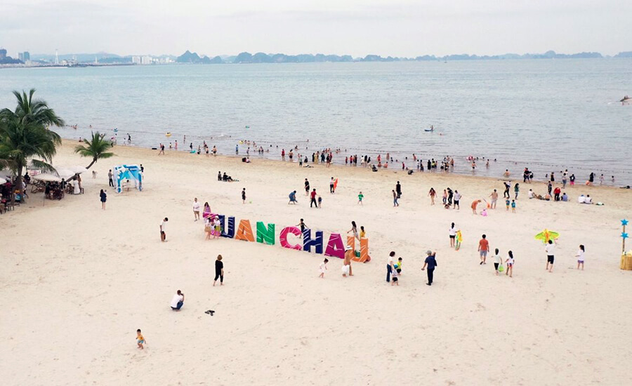 Tuan Chau beach