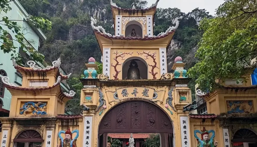 Long Tien pagoda