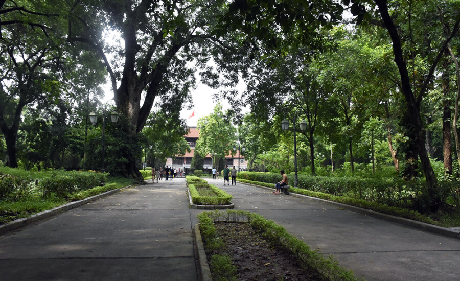 inside Son Tay ancient citadel
